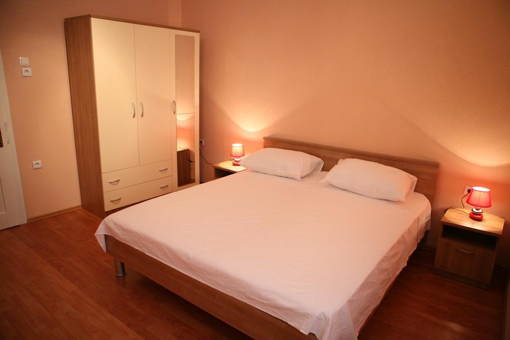 Apartments Radic Τρογκίρ Δωμάτιο φωτογραφία