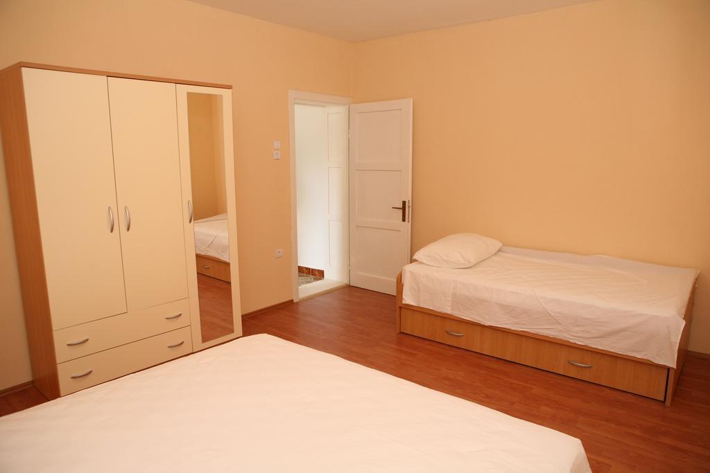 Apartments Radic Τρογκίρ Δωμάτιο φωτογραφία