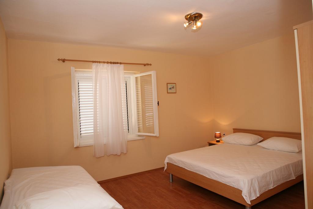 Apartments Radic Τρογκίρ Εξωτερικό φωτογραφία